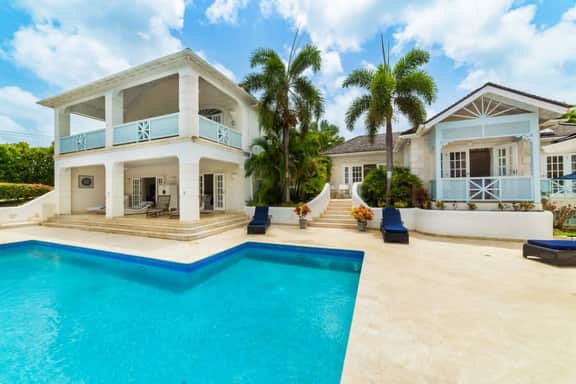 Halfway Tree 3BR - Imagen 2