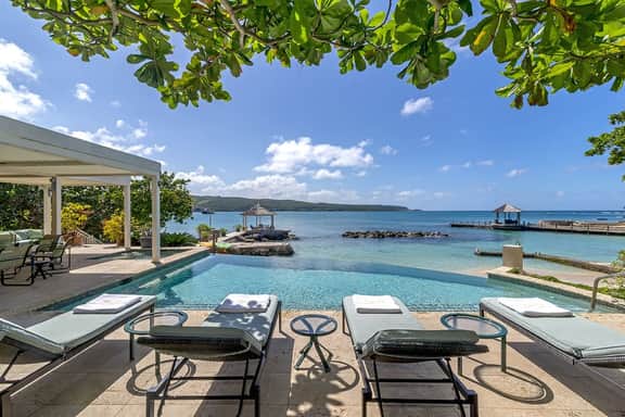 Sugar Bay on the Beach - Image 4