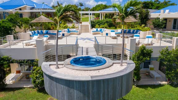 Villa Mes Amis 10BR - Image 2