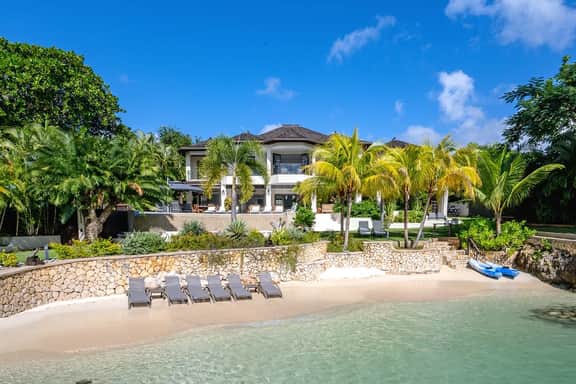 Makana on the Beach - Image 5