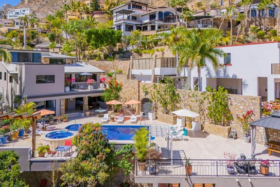 Casa Toro - Image 2