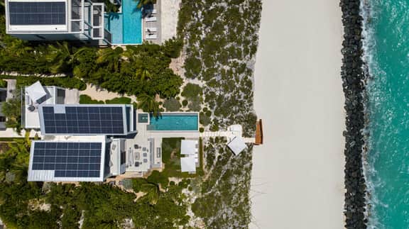 Estate Reef 6BR + 2 Guesthouse - Imagen 3