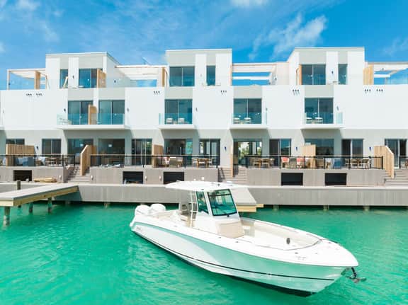 2 Bedroom Standard Boathouse - Imagen 3