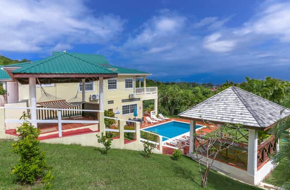 Villa Decaj 2BR - Image 5