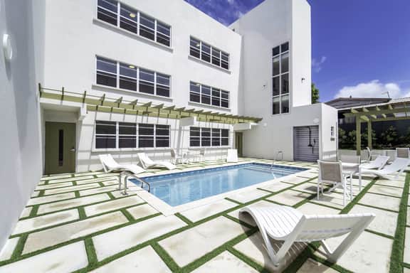 Coral Beach 207 - Image 4