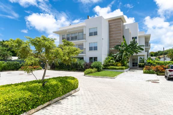 Coral Beach 207 - Image 3