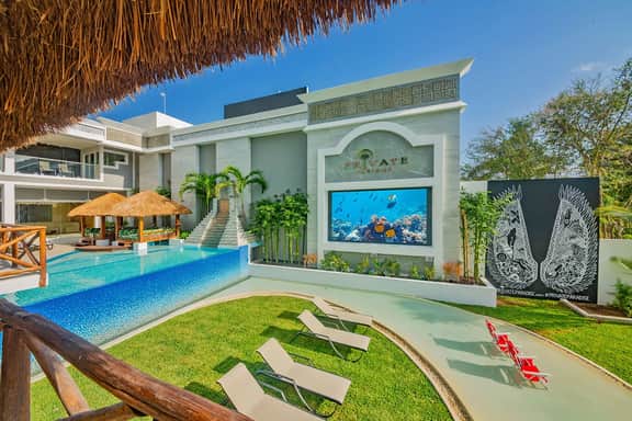 Private Paradise - Image 2