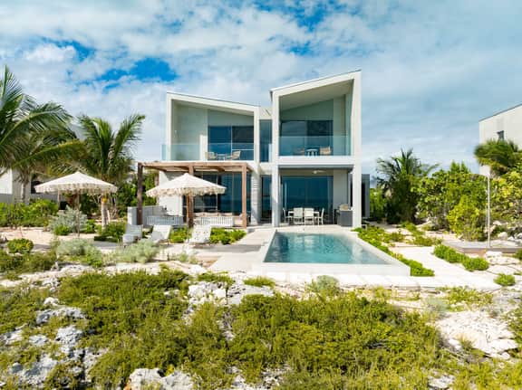 Ocean Estate Reef 5BR + Guesthouse - Imagen 3