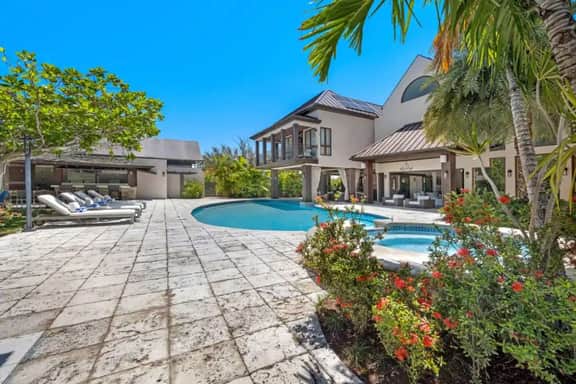 Breakaway Villa - Image 5