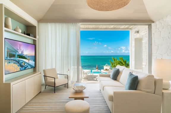 Oceanfront Two Bedroom - Image 5